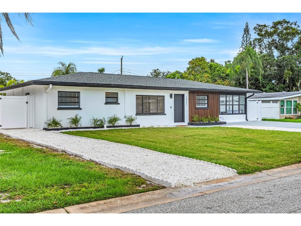 1921 Fern Avenue Sarasota FL 34235 A4648582 image5