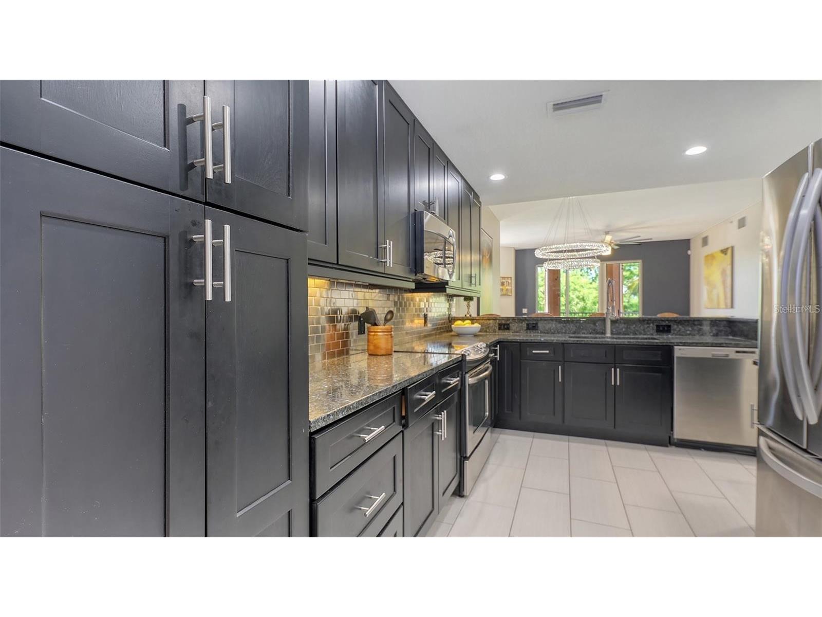 1921 Monte Carlo Drive #302 Sarasota FL 34231 - PHILLIPPI CREEK A4691020 image12
