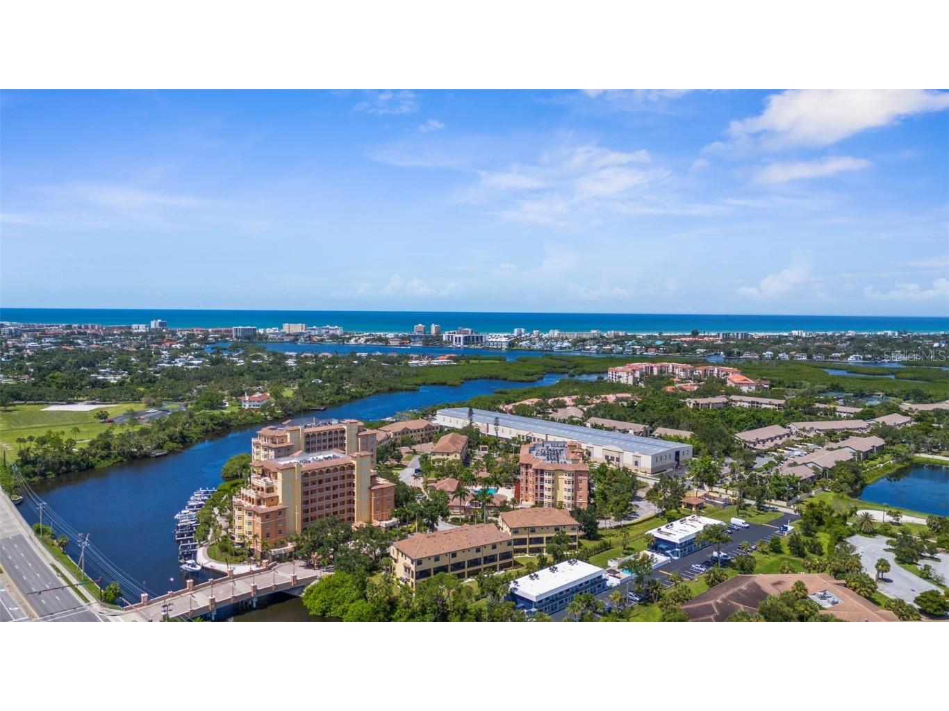 1921 Monte Carlo Drive #405 Sarasota FL 34231 A4658799 image6