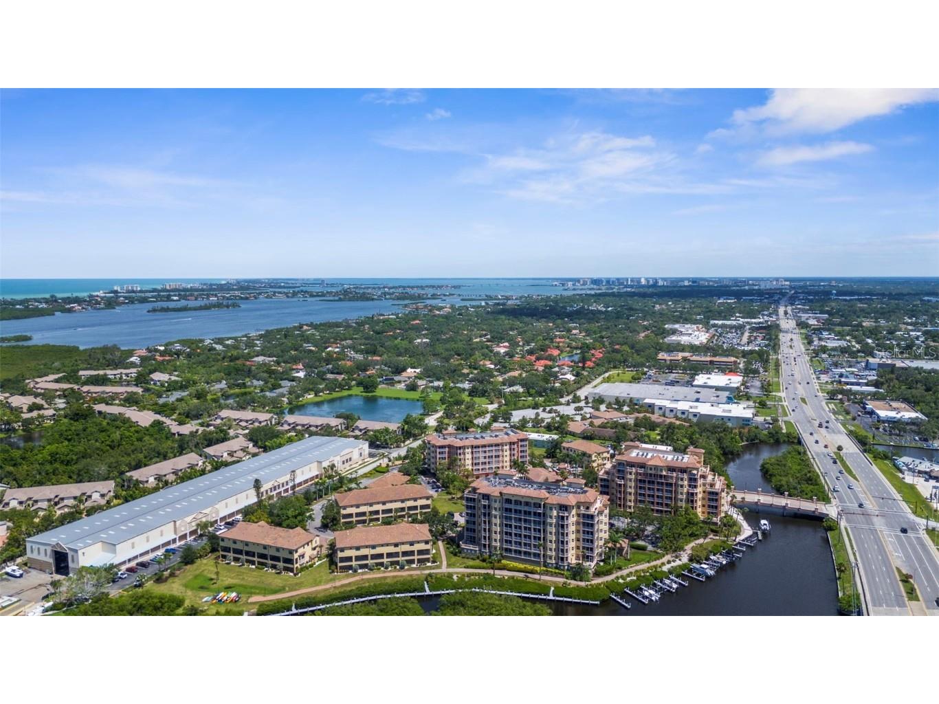 1921 Monte Carlo Drive #405 Sarasota FL 34231 A4658799 image8