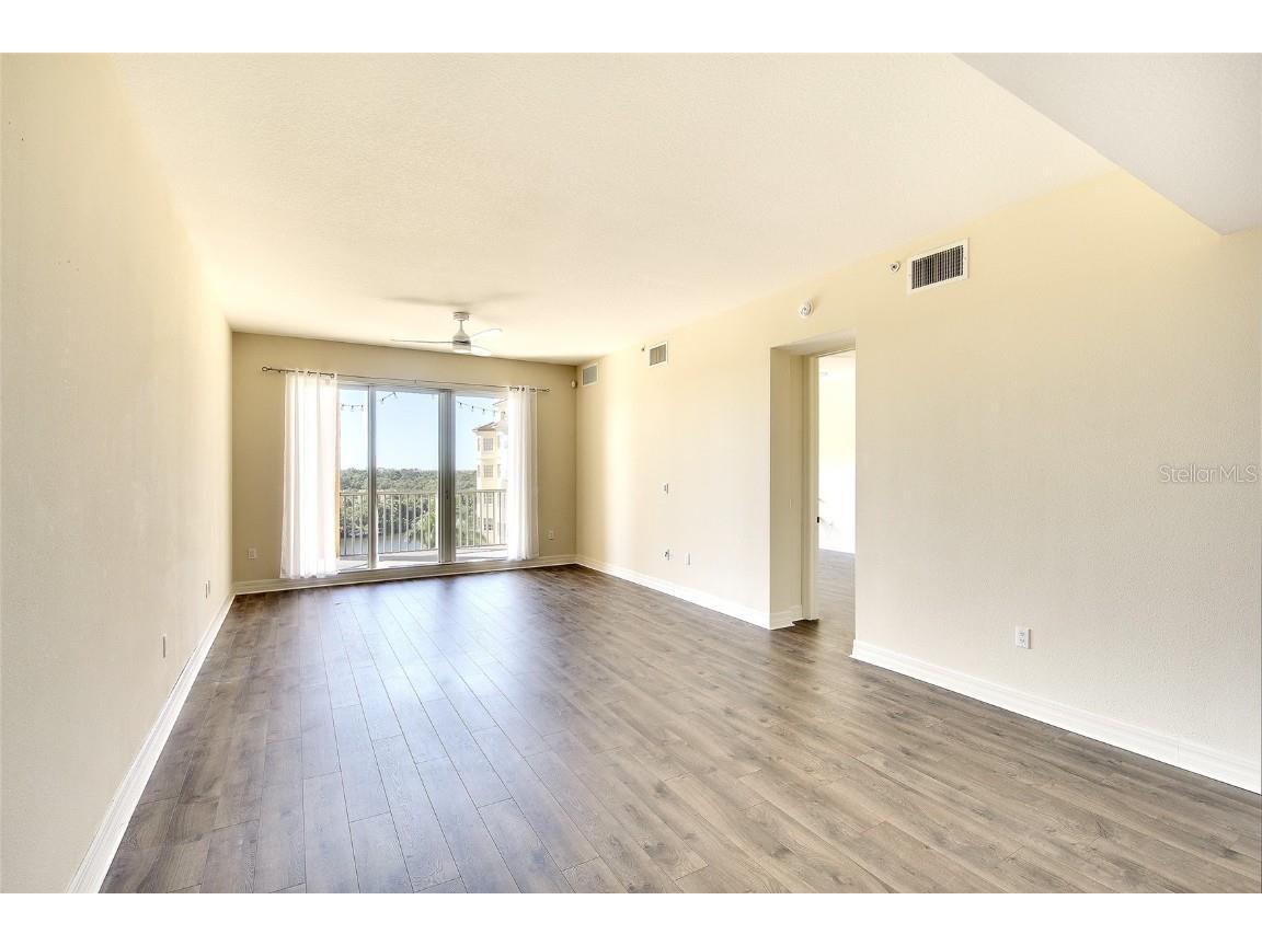 1921 Monte Carlo Drive #603 Sarasota FL 34231 - PHILLIPPI CREEK A4676140 image6