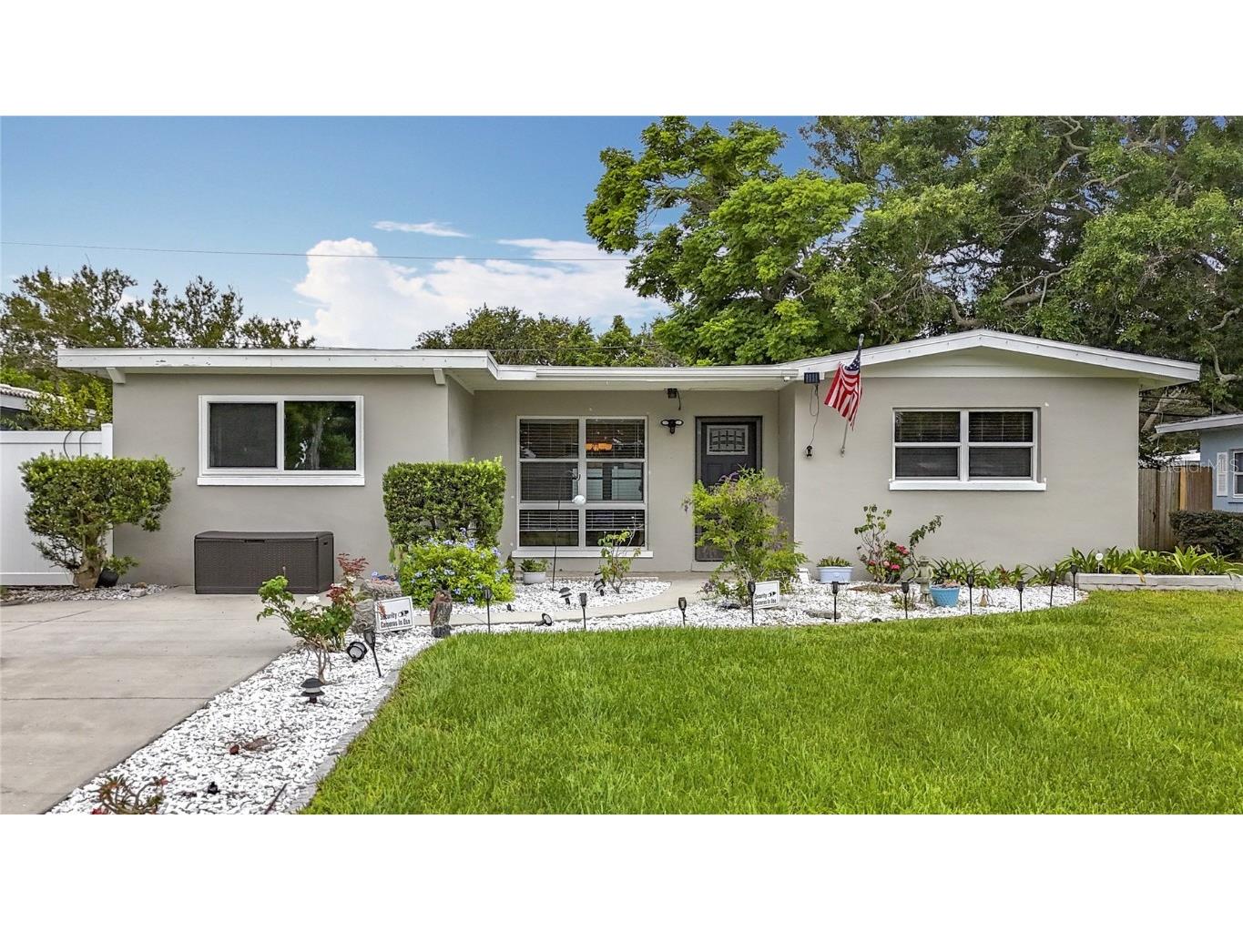 1921 Ridgewood Drive Clearwater FL 33763 TB8390505 image1