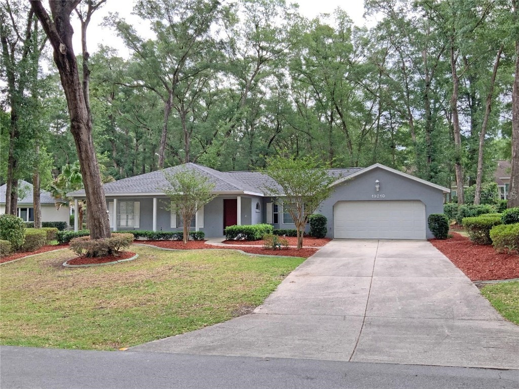 19210 SW 90th Lane Road Dunnellon FL 34432 - RAINBOW RIVER OM676825 image1