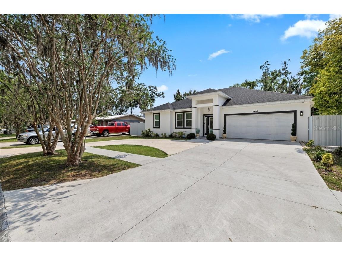 19212 Sunlake Boulevard Lutz FL 33558 TB8385075 image2