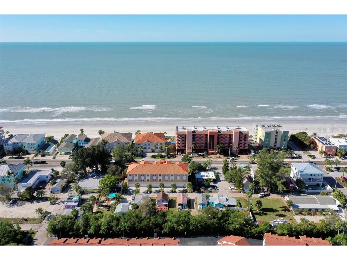 192151921719219 Whispering Pines Drive Indian Shores FL 33785 U8225080 image10