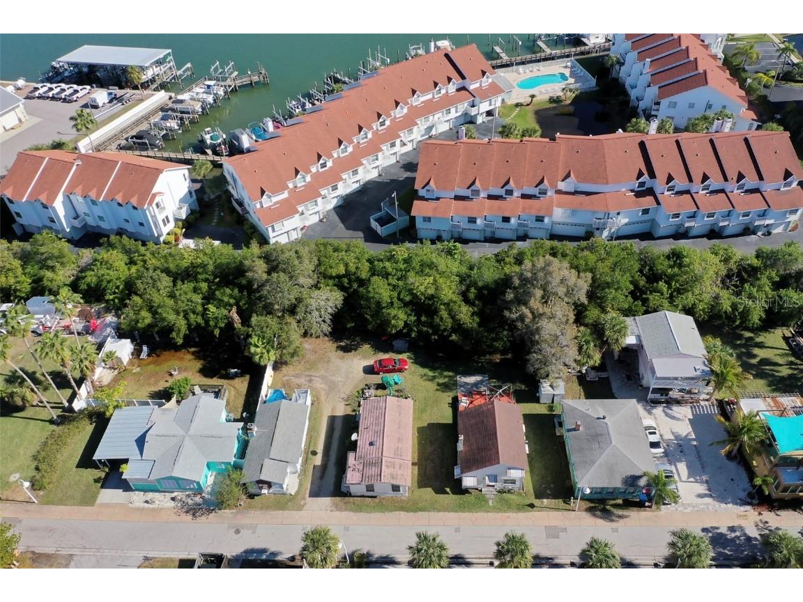 192151921719219 Whispering Pines Drive Indian Shores FL 33785 U8225080 image14