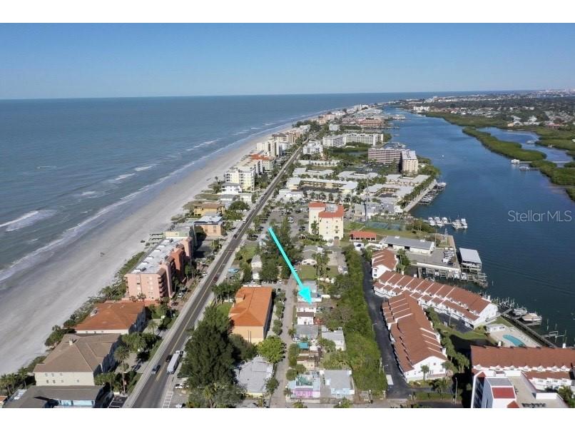 192151921719219 Whispering Pines Drive Indian Shores FL 33785 U8225080 image5