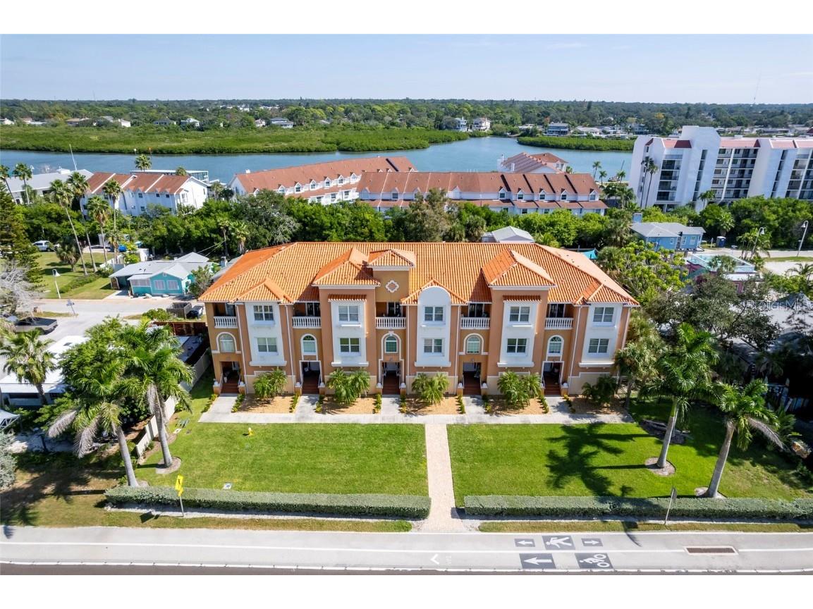 19217 Gulf Boulevard Indian Shores FL 33785 TB8441593 image1