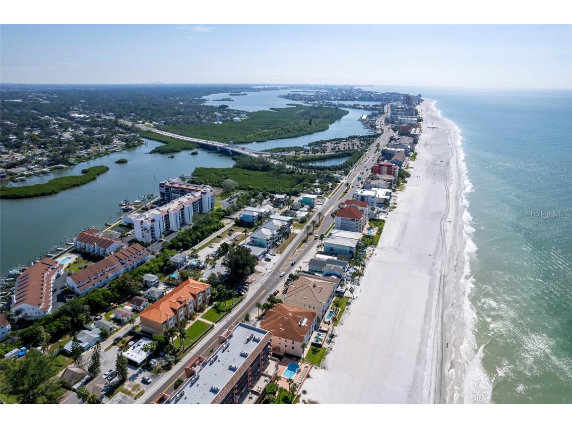 19217 Gulf Boulevard Indian Shores FL 33785 TB8441593 image7