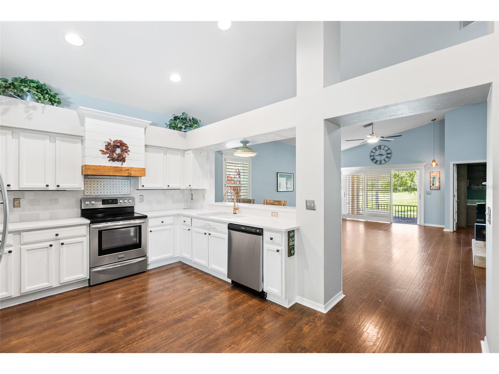 19218 Sea Mist Lane Lutz FL 33558 TB8518906 image8