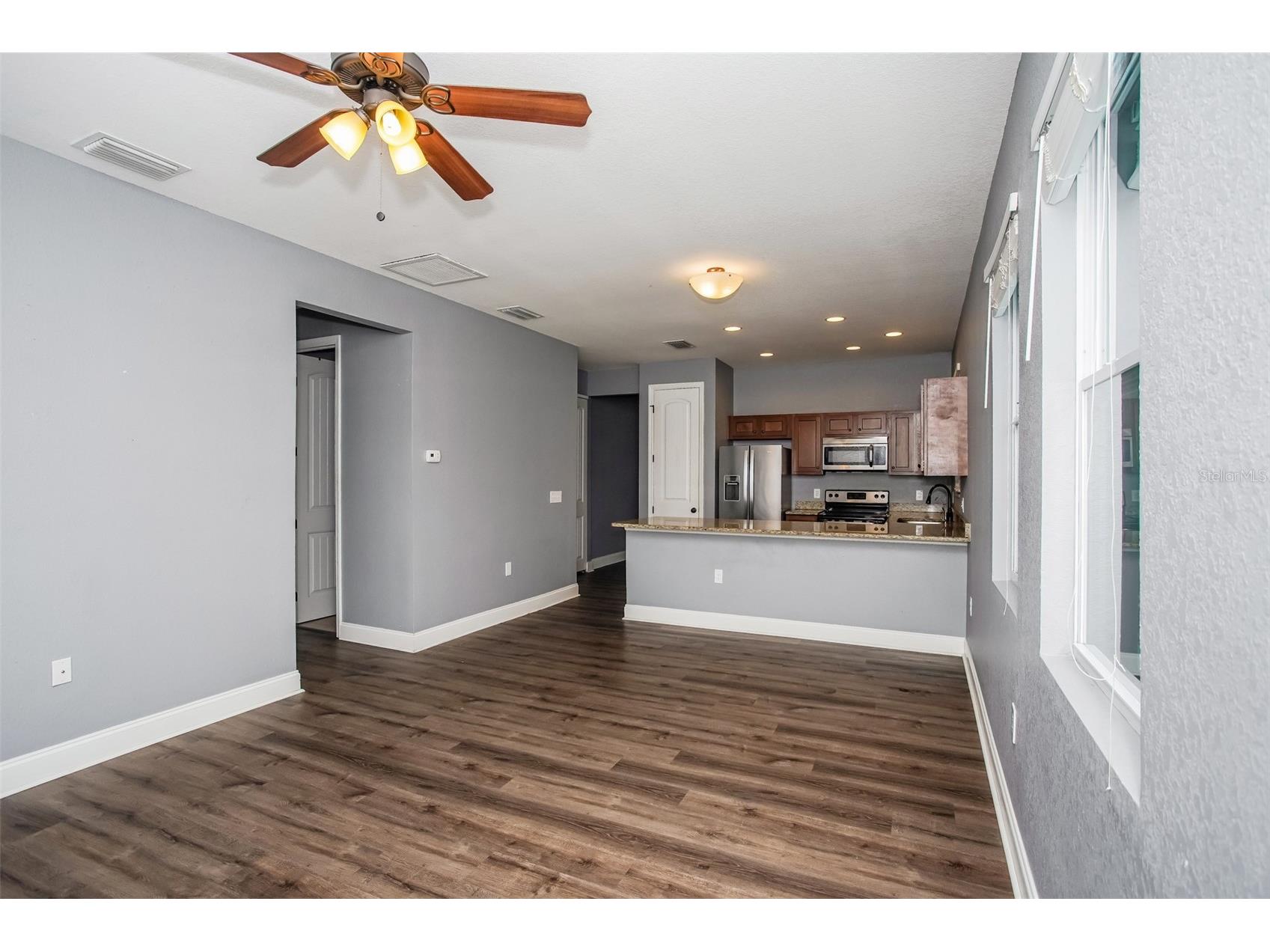 1922 20th Avenue N Saint Petersburg FL 33713 TB8508178 image8