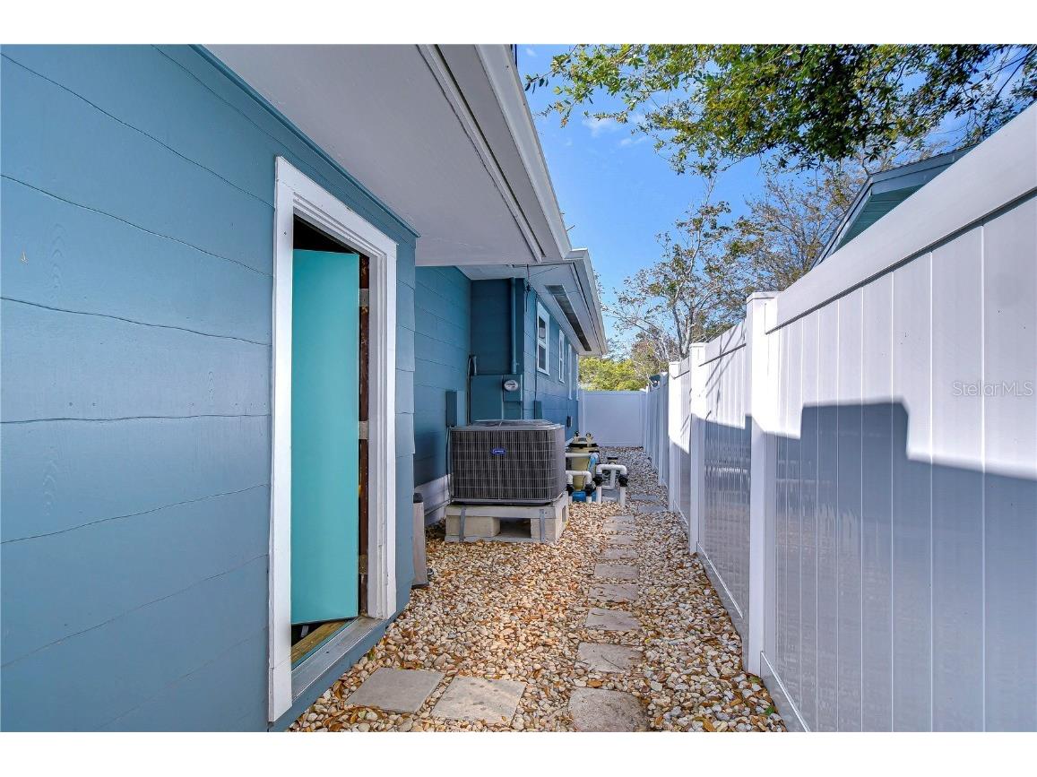 1922 55th Street S Gulfport FL 33707 TB8360327 image21