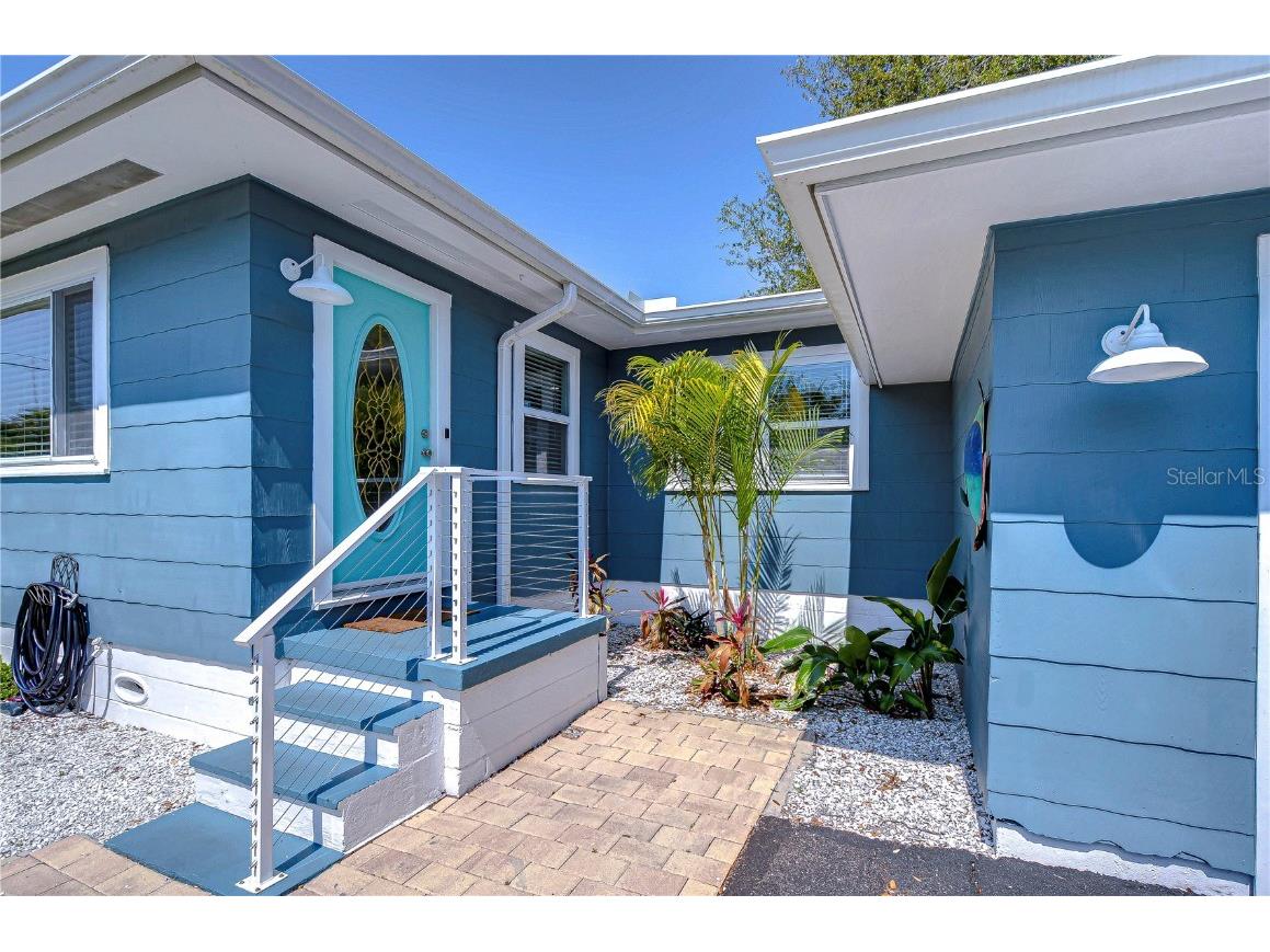 1922 55th Street S Gulfport FL 33707 TB8360327 image3