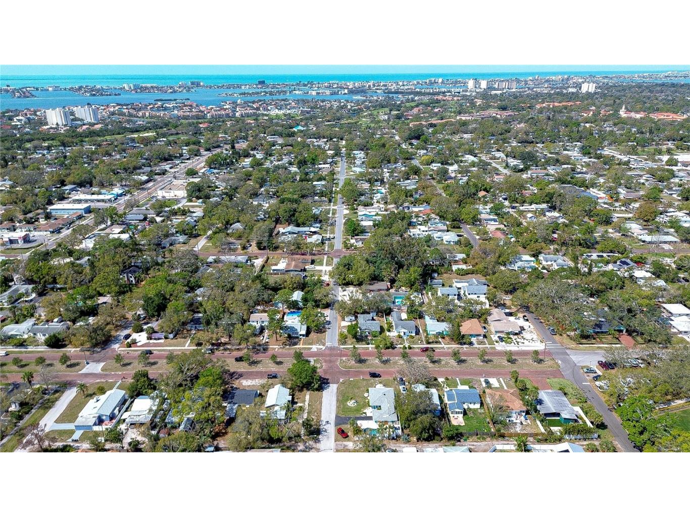 1922 55th Street S Gulfport FL 33707 TB8360327 image32