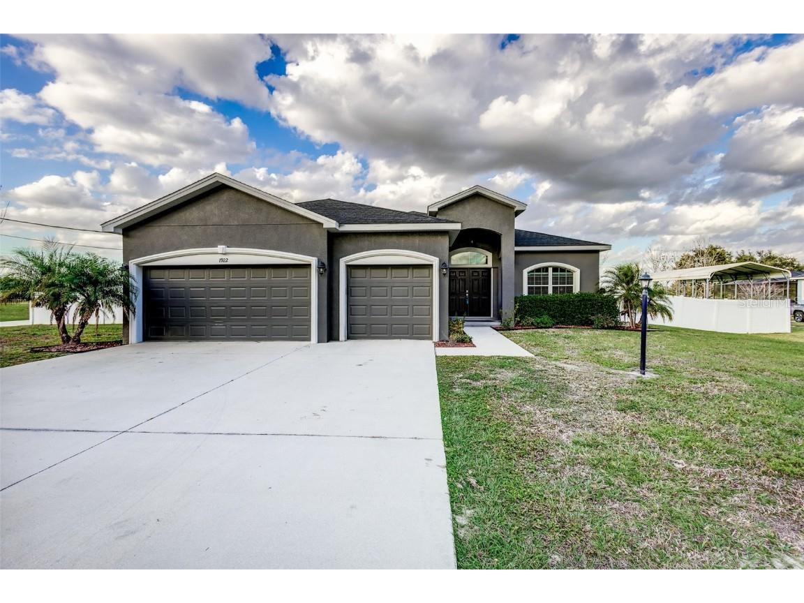 1922 Berry Road Plant City FL 33567 L4941665 image1