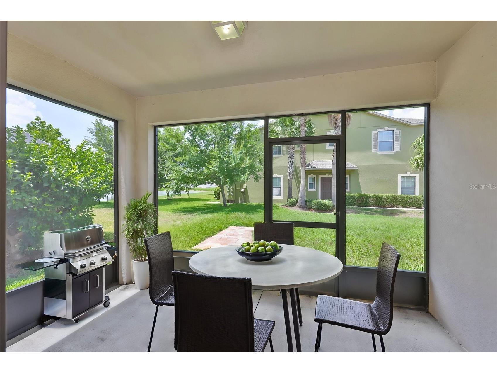 1922 Citrus Lake Court Ruskin FL 33570 TB8511016 image5