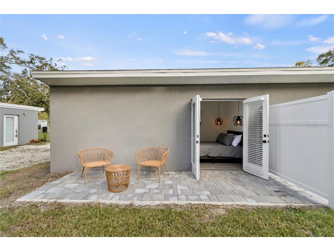 1922 Cloverlawn Avenue Orlando FL 32806 O6213565 image1