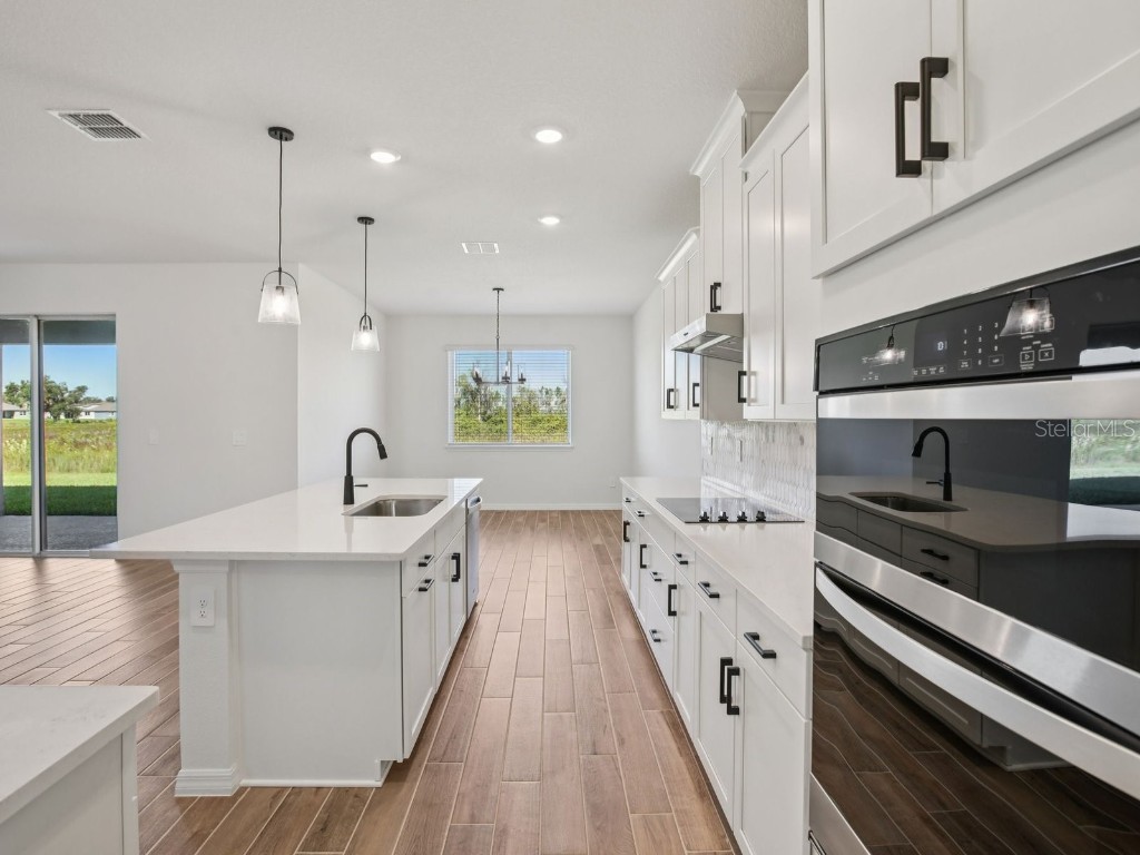 1922 Coolridge Place Zephyrhills FL 33541 O6342332 image12