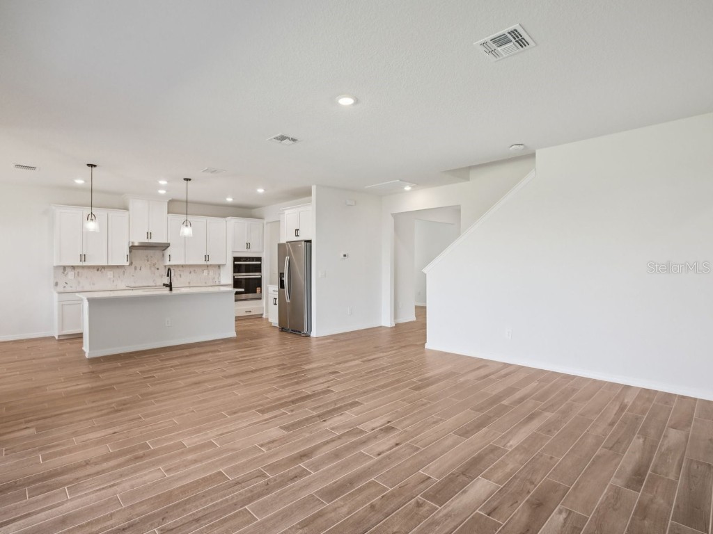 1922 Coolridge Place Zephyrhills FL 33541 O6342332 image8