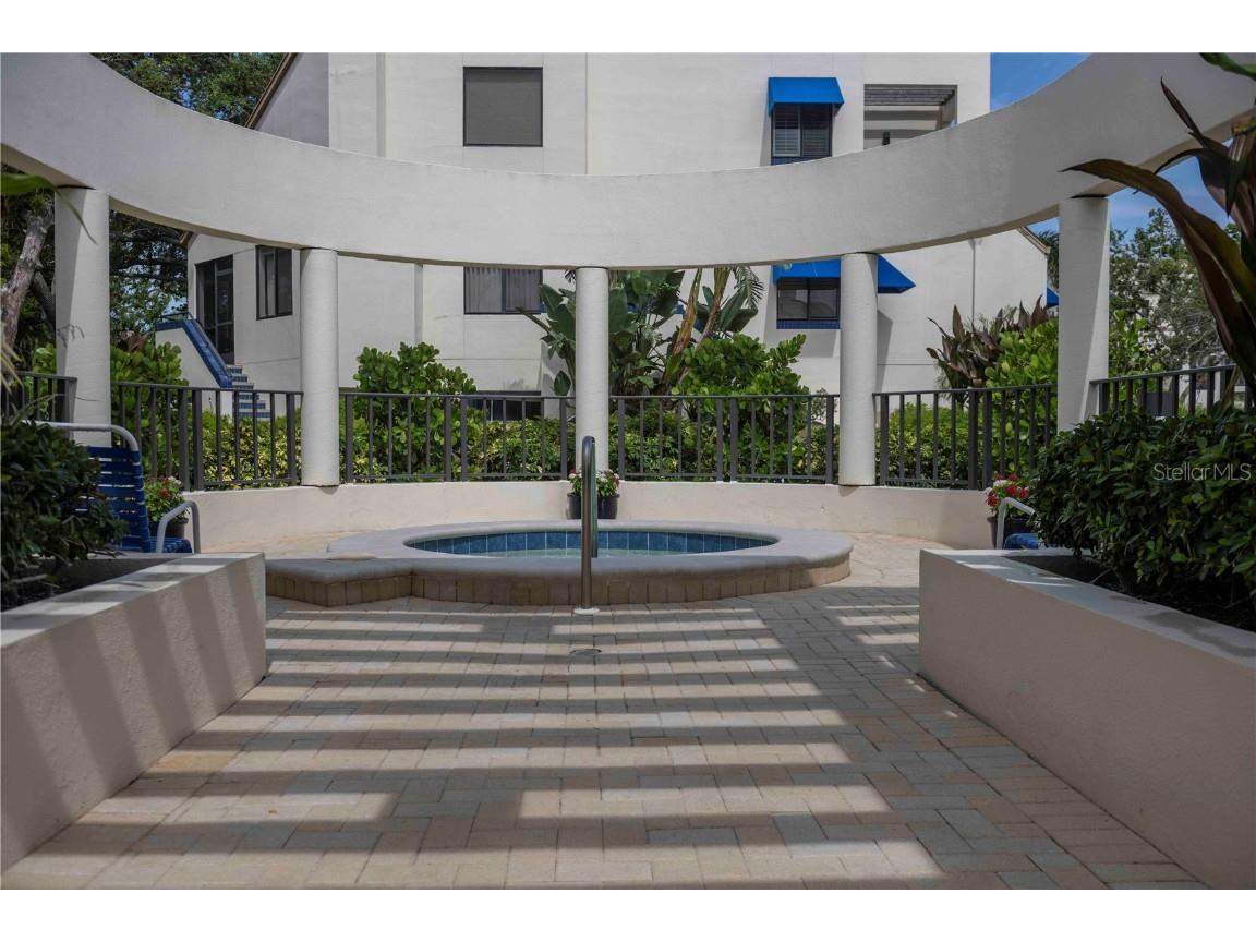 1922 Harbourside Drive #1102 Longboat Key FL 34228 A4658263 image21