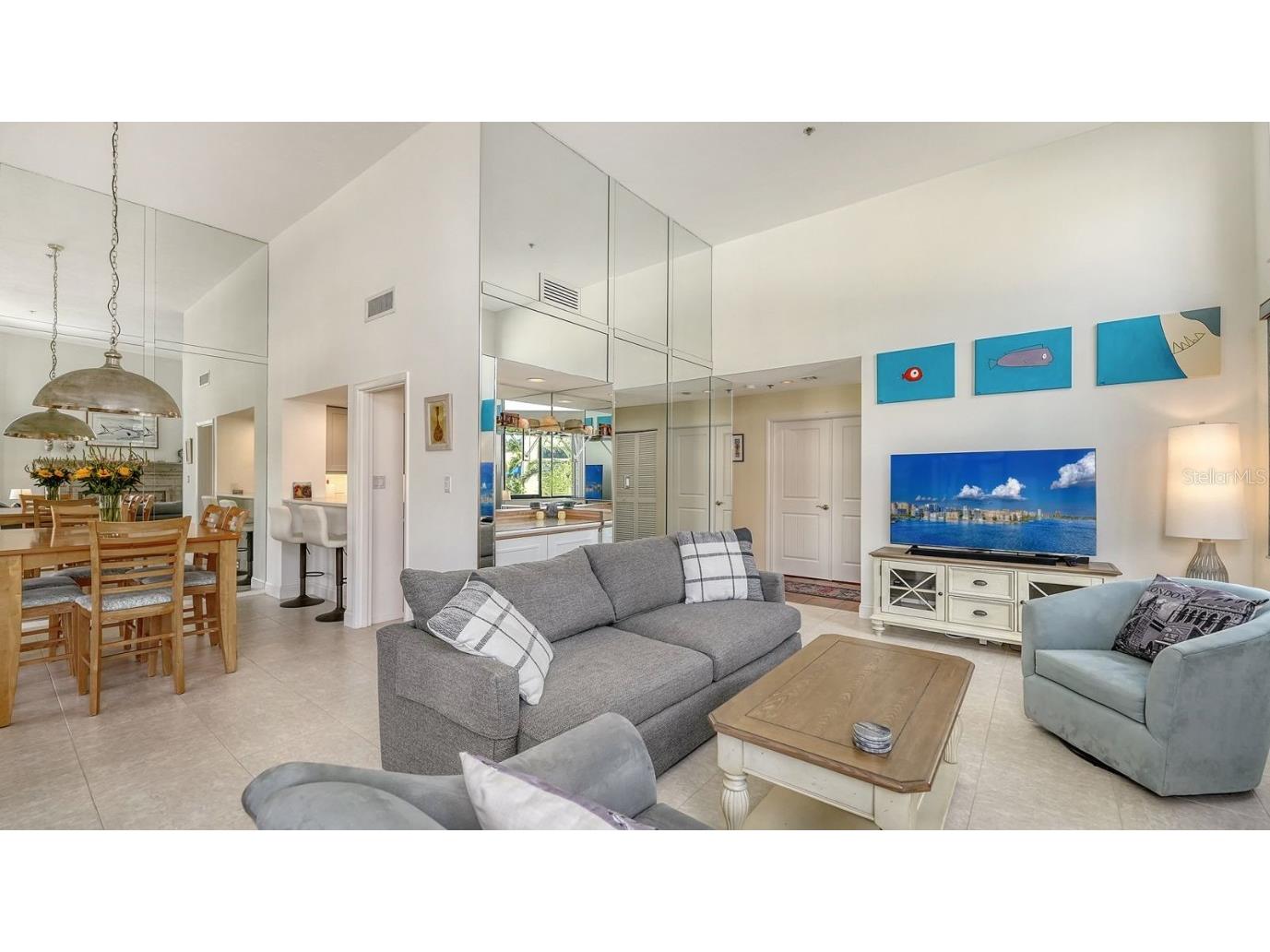 1922 Harbourside Drive #1104 Longboat Key FL 34228 - SARASOTA BAY & GULF OF MEXICO A4666101 image14