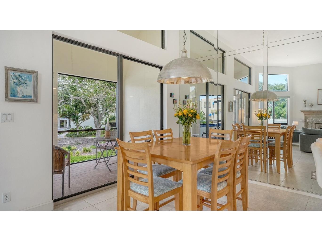 1922 Harbourside Drive #1104 Longboat Key FL 34228 - SARASOTA BAY & GULF OF MEXICO A4666101 image16