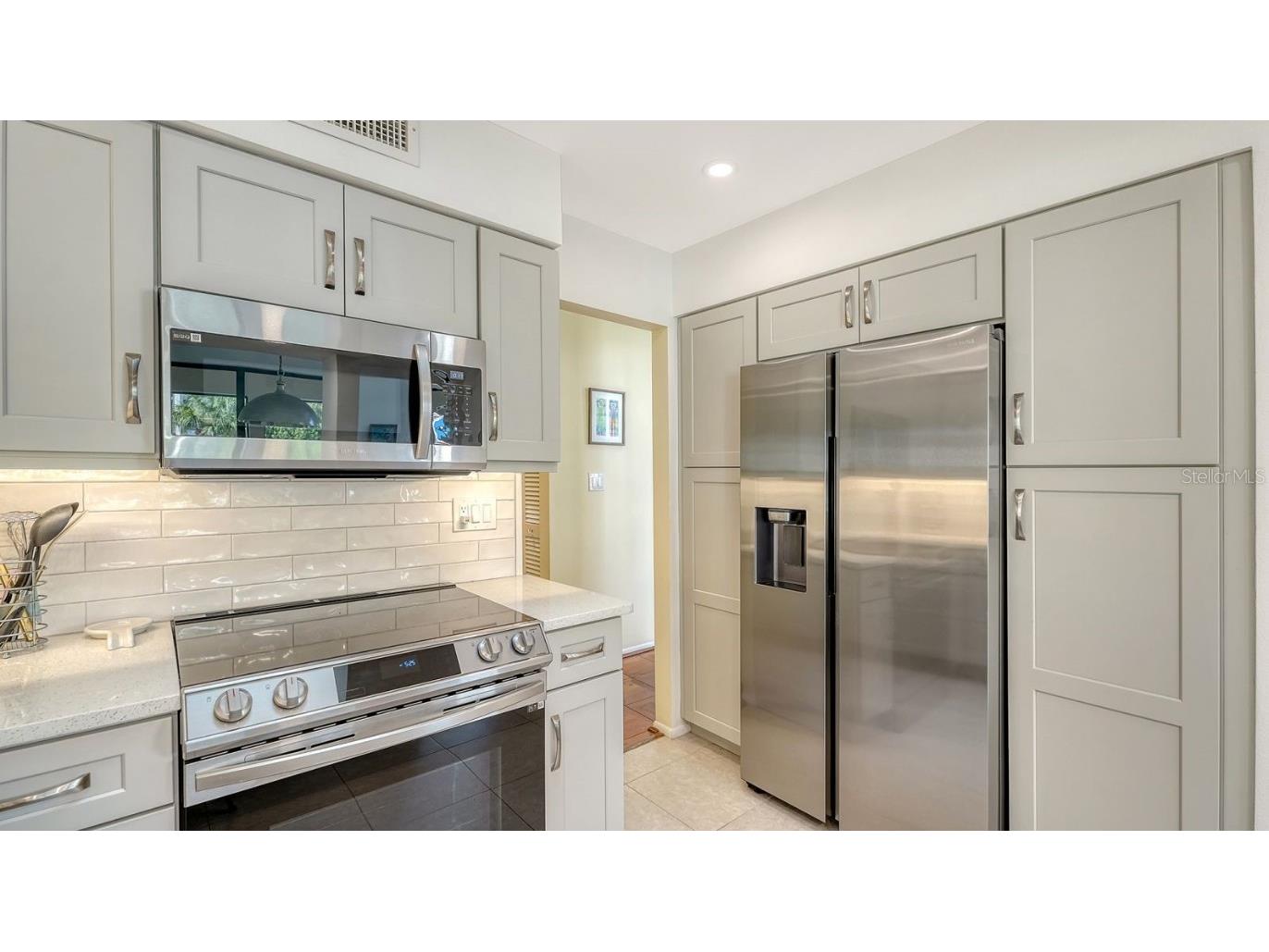 1922 Harbourside Drive #1104 Longboat Key FL 34228 - SARASOTA BAY & GULF OF MEXICO A4666101 image23