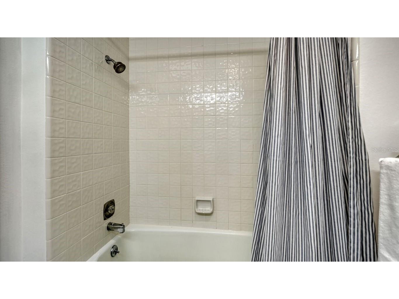 1922 Harbourside Drive #1104 Longboat Key FL 34228 - SARASOTA BAY & GULF OF MEXICO A4666101 image33