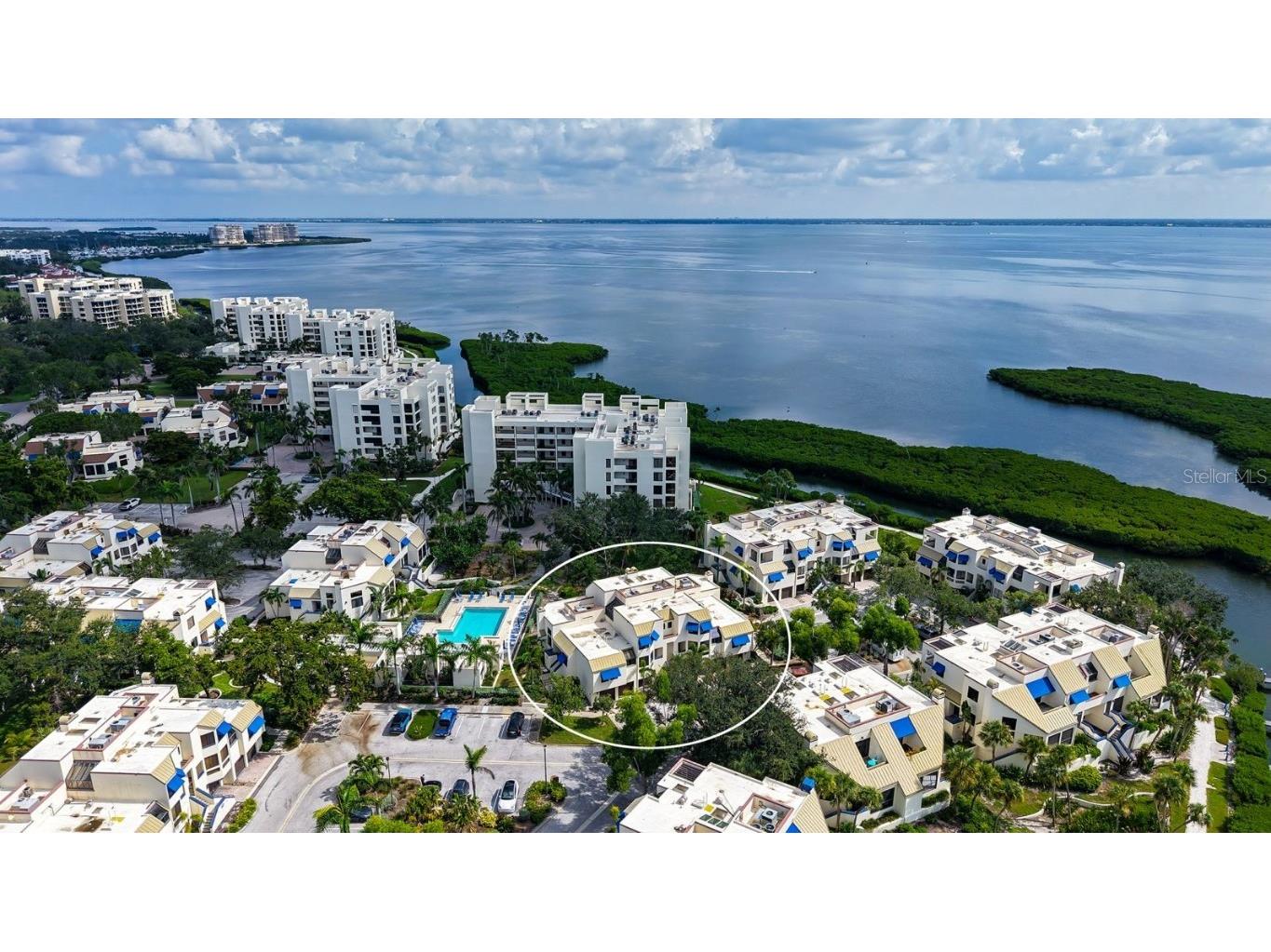 1922 Harbourside Drive #1104 Longboat Key FL 34228 - SARASOTA BAY & GULF OF MEXICO A4666101 image4