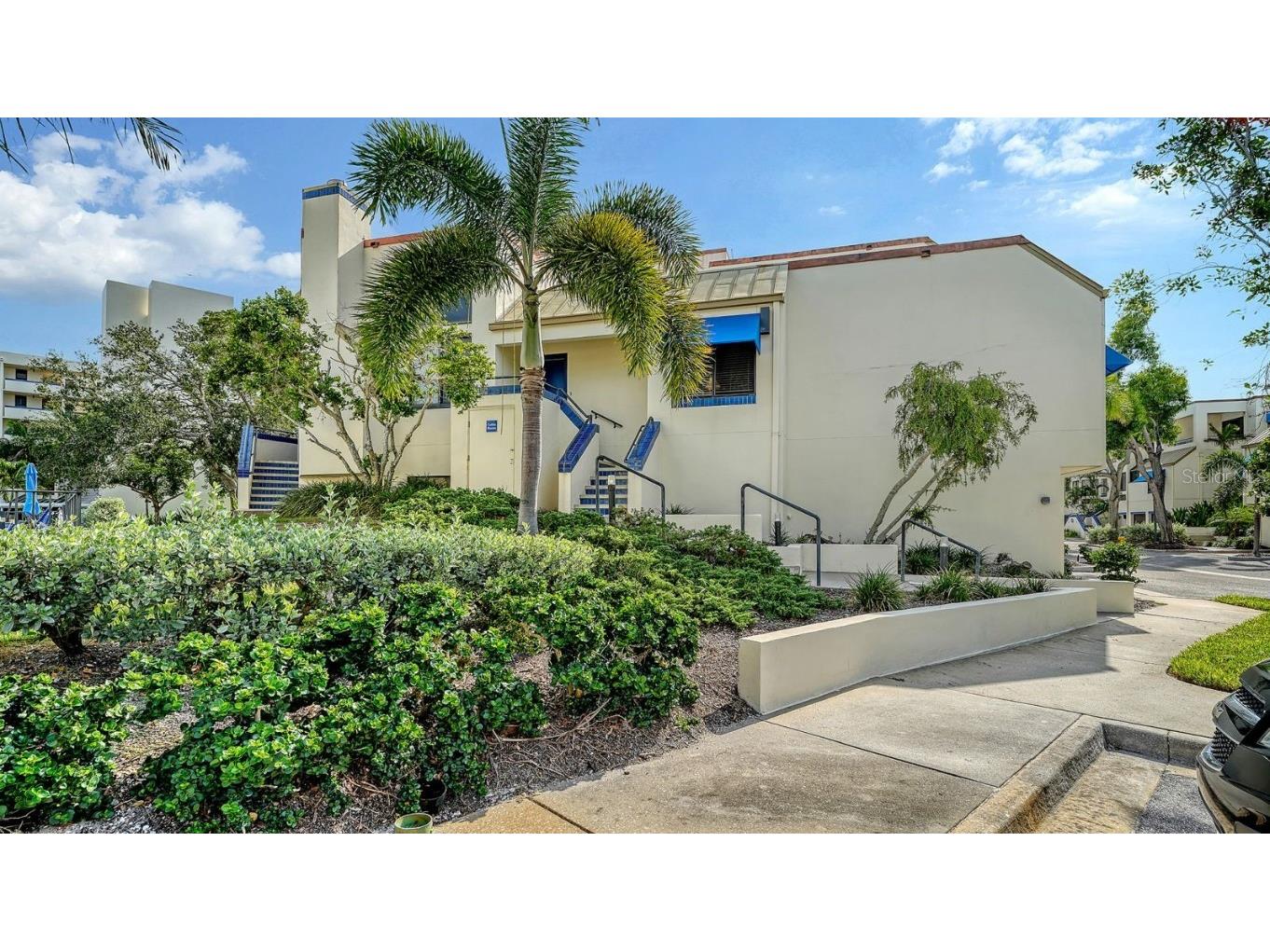 1922 Harbourside Drive #1104 Longboat Key FL 34228 - SARASOTA BAY & GULF OF MEXICO A4666101 image41