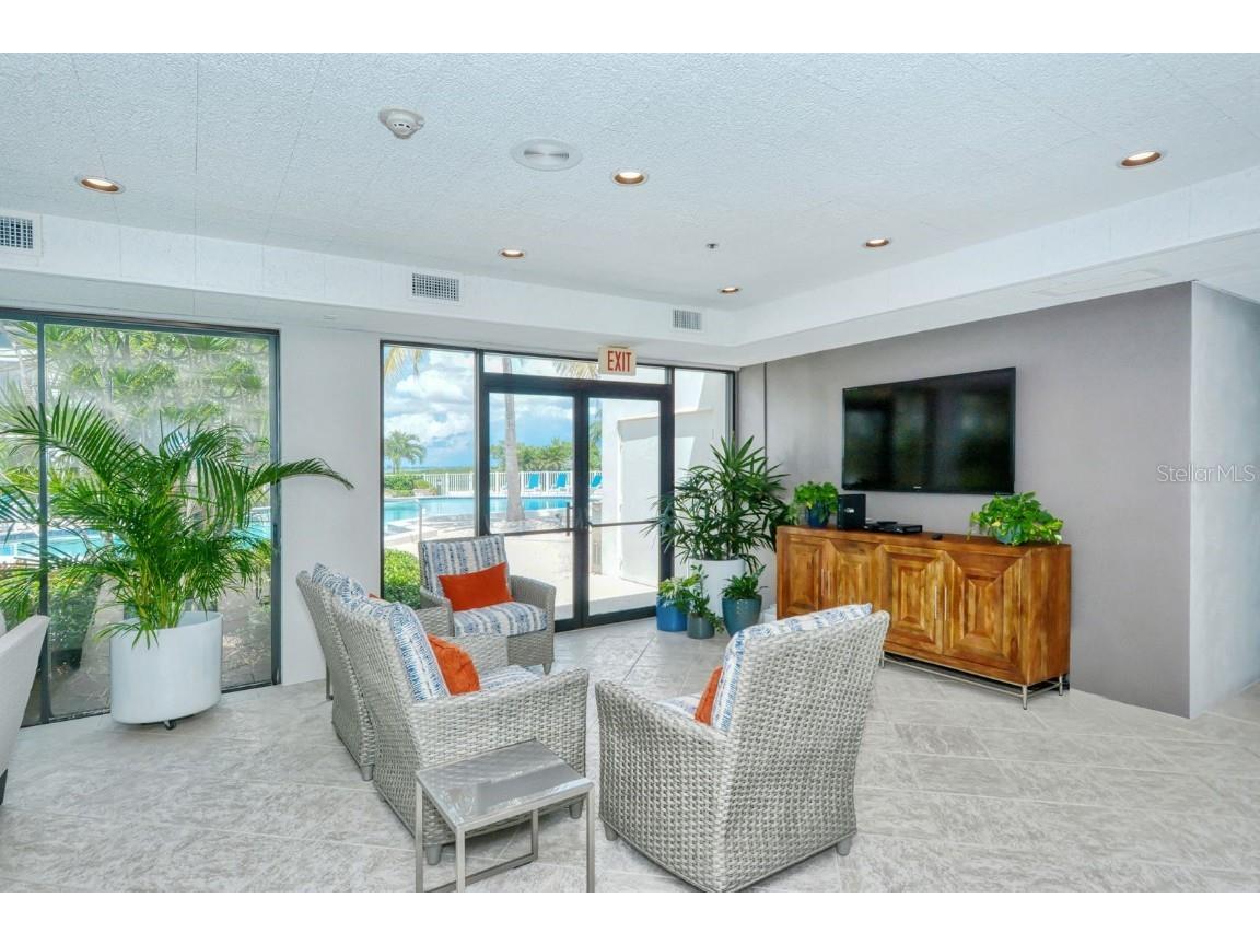 1922 Harbourside Drive #1104 Longboat Key FL 34228 - SARASOTA BAY & GULF OF MEXICO A4666101 image47