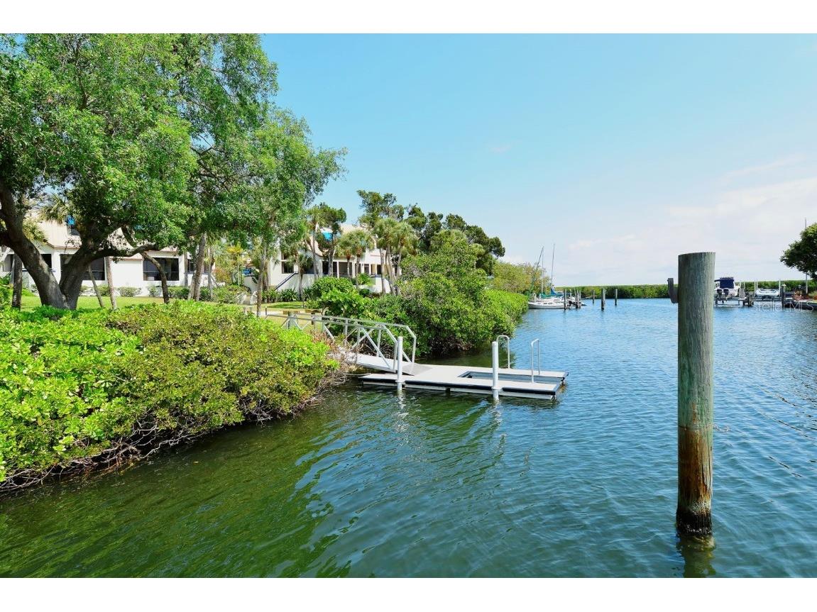 1922 Harbourside Drive #1104 Longboat Key FL 34228 - SARASOTA BAY & GULF OF MEXICO A4666101 image61