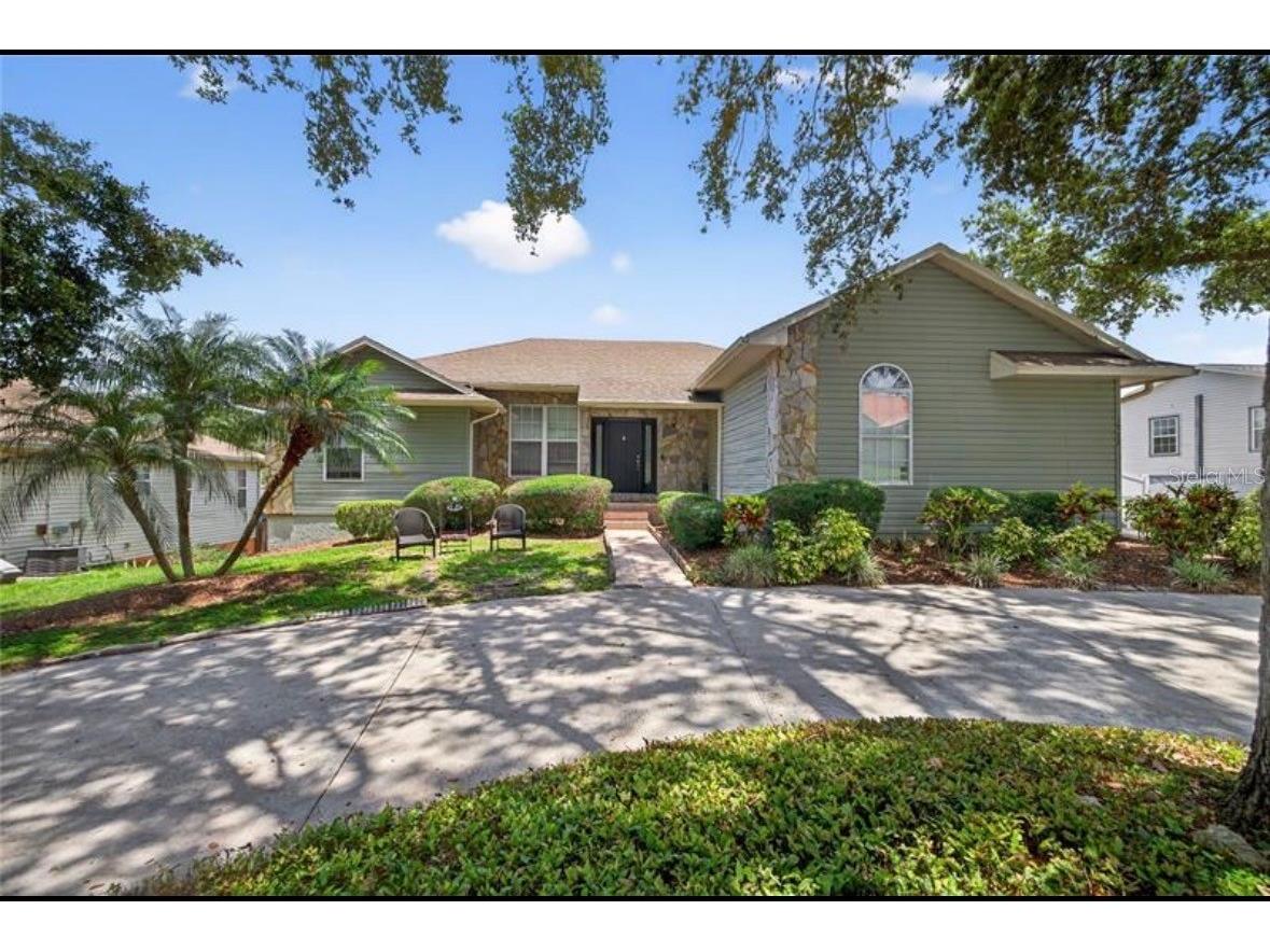 1922 Matthew Court Lakeland FL 33813 L4958638 image1