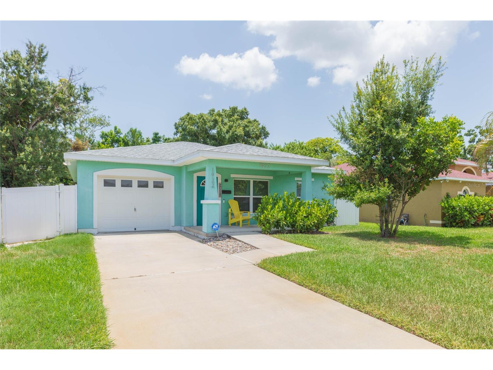 1922 Melrose Avenue S Saint Petersburg FL 33715 TB8528091 image1