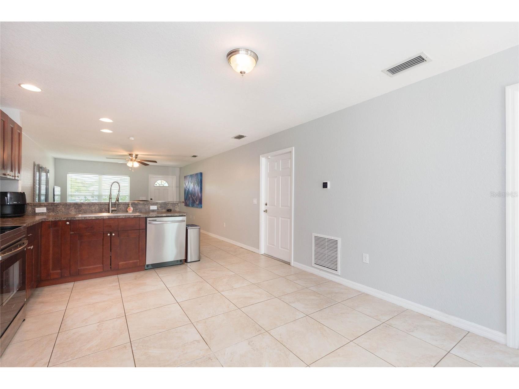1922 Melrose Avenue S Saint Petersburg FL 33715 TB8528091 image13