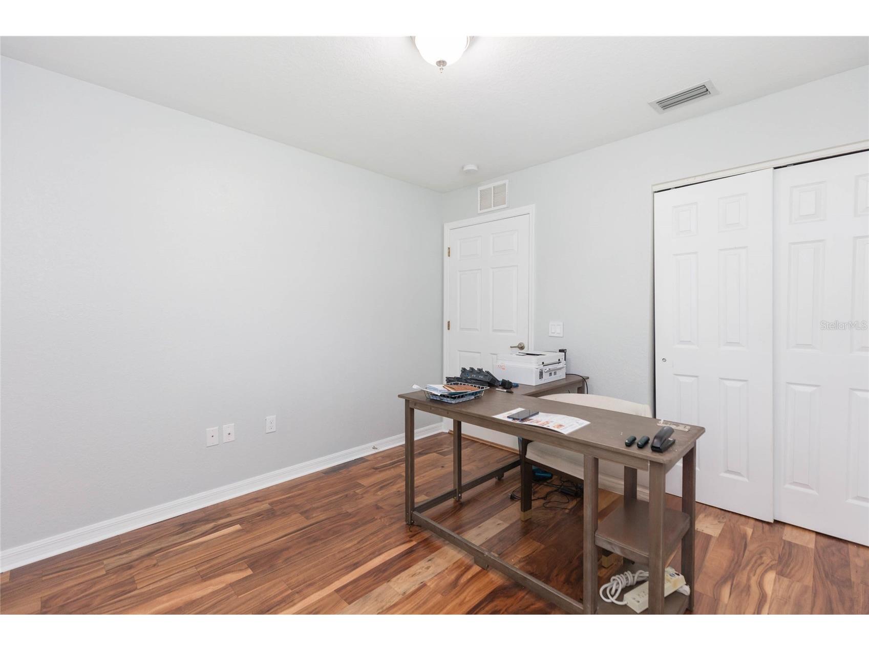 1922 Melrose Avenue S Saint Petersburg FL 33715 TB8528091 image15