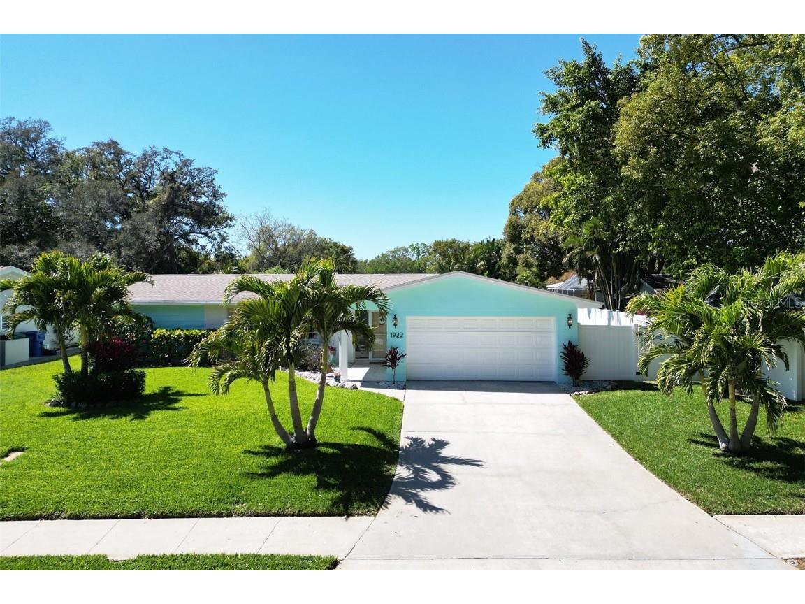 1922 Oro Court Clearwater FL 33764 TB8360716 image1