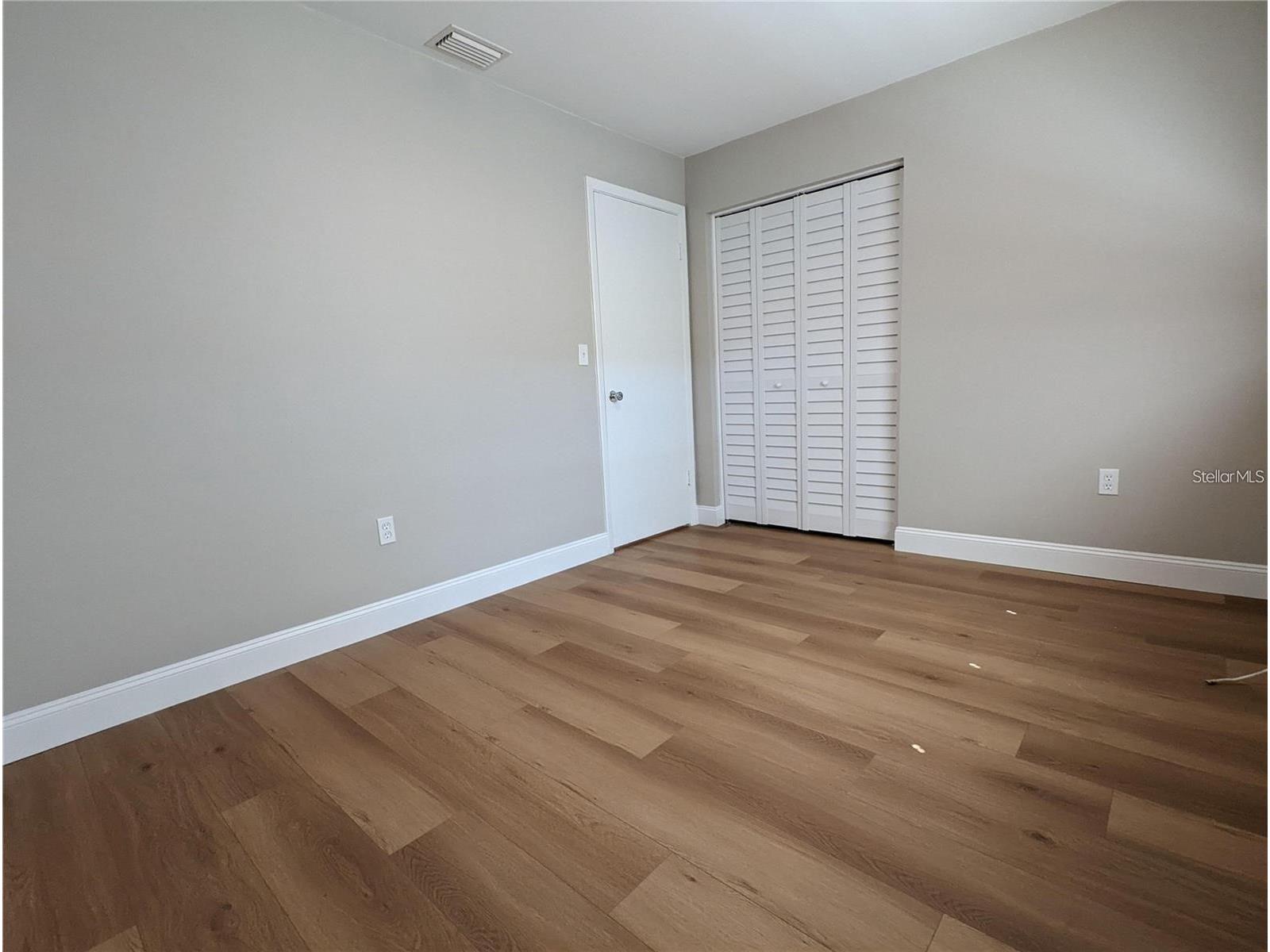 1922 Springtime Avenue Clearwater FL 33755 TB8465580 image18