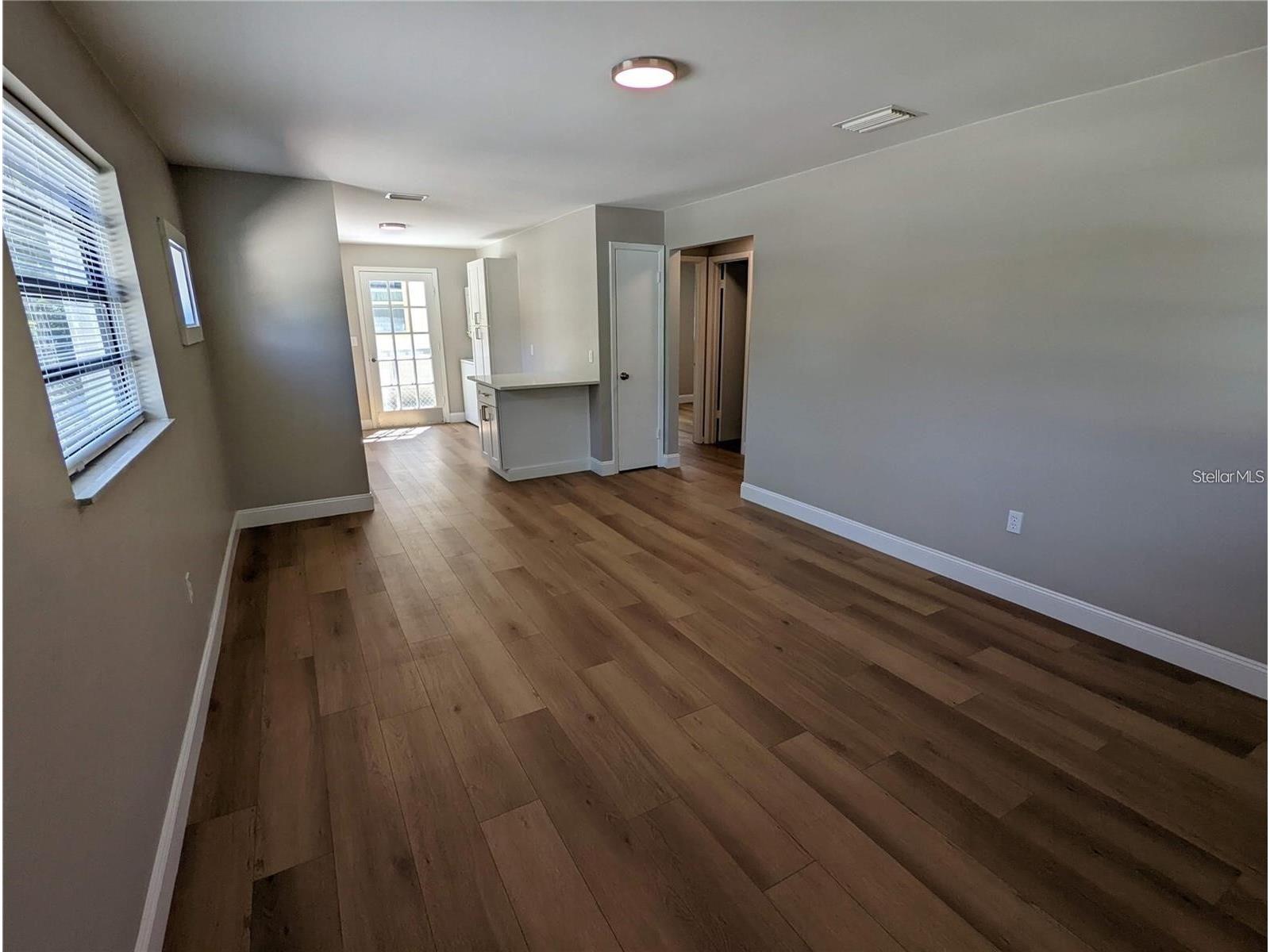 1922 Springtime Avenue Clearwater FL 33755 TB8465580 image2