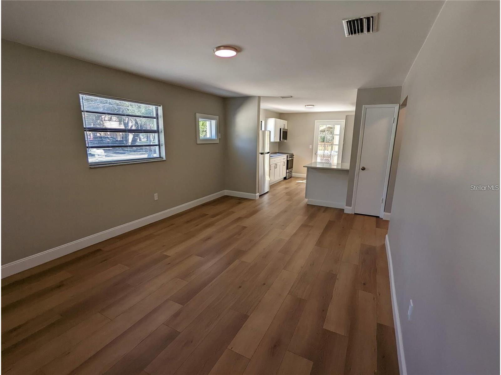 1922 Springtime Avenue Clearwater FL 33755 TB8465580 image5