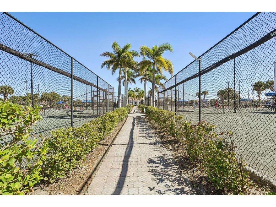 19220 Isadora Street Venice FL 34293 A4673741 image44