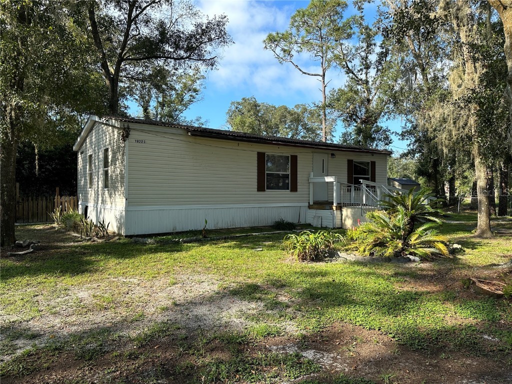 19221 Boles Road Lutz FL 33559 T3471998 image1