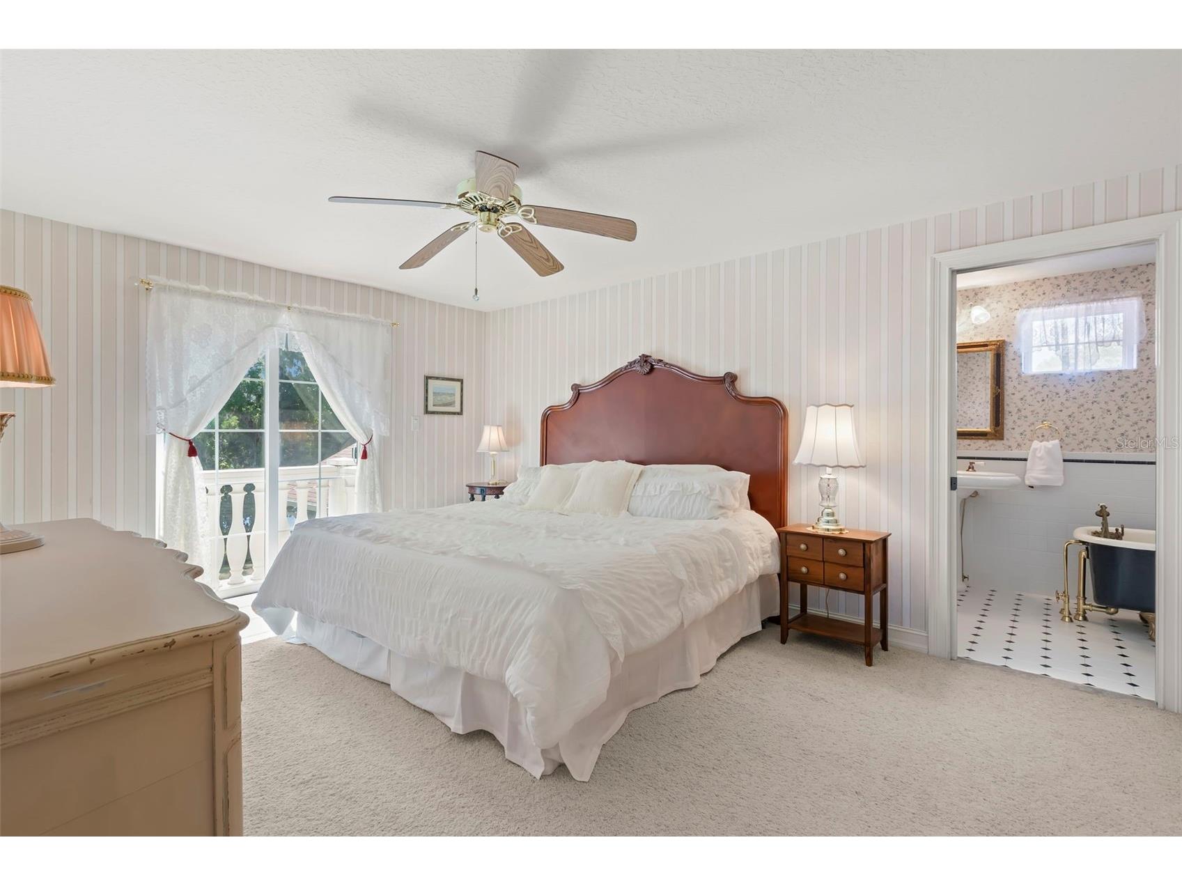19229 Blount Road Lutz FL 33558 - LAKE HARVEY & LAKE JOY TB8500208 image43