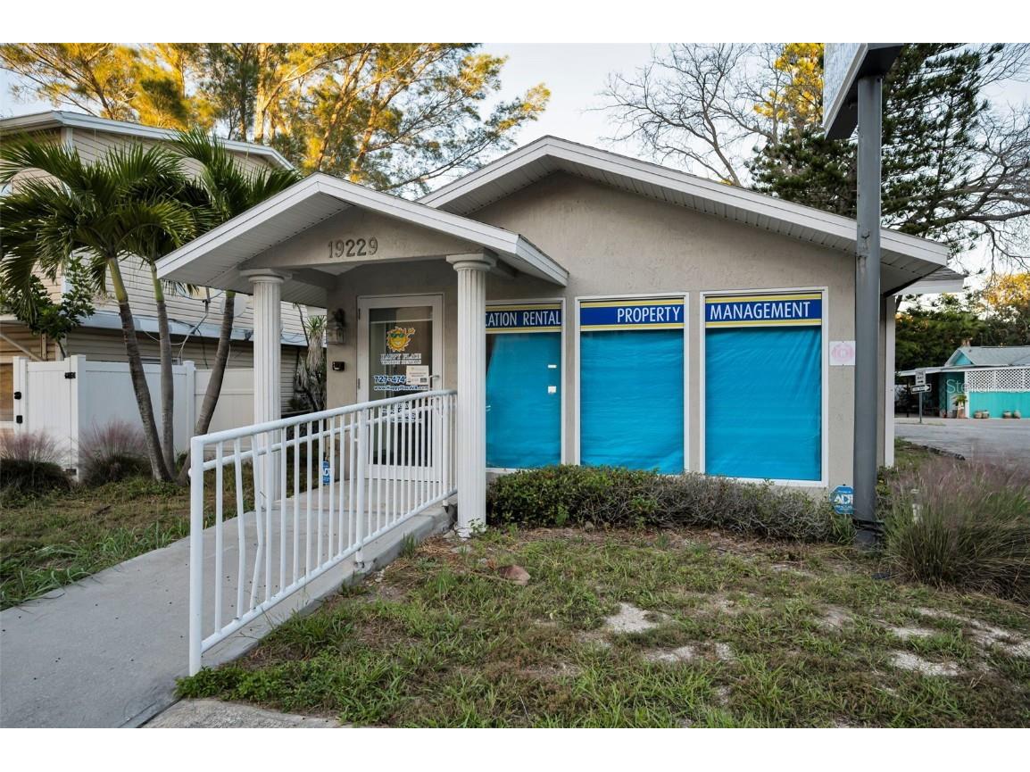 19229 Gulf Boulevard Indian Shores FL 33785 TB8442963 image2