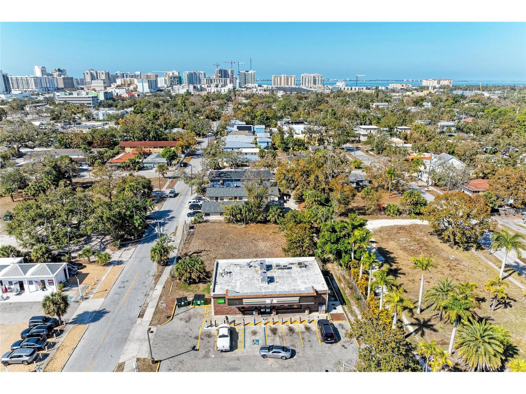1923 5th Street Sarasota FL 34236 A4682868 image15