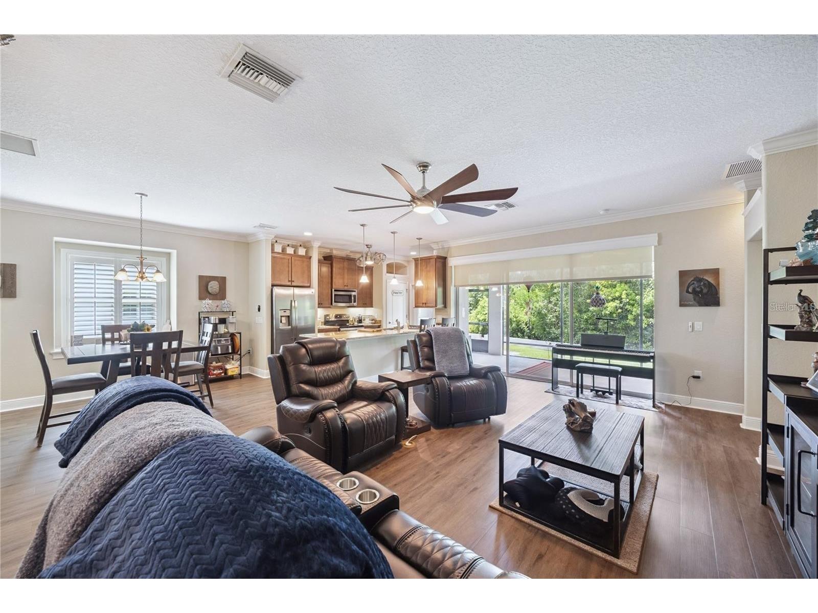 1923 Banning Beach Road Tavares FL 32778 O6397911 image5