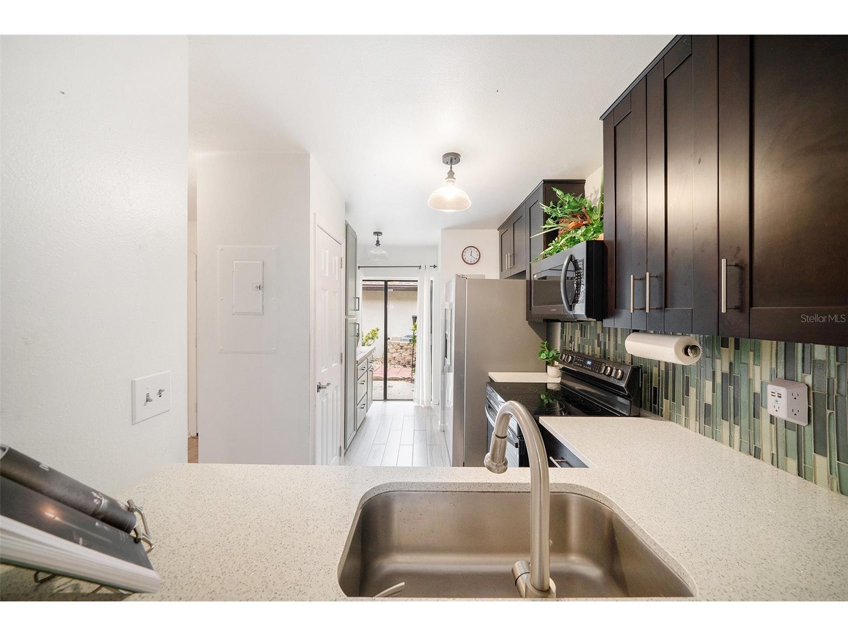 1923 Bayshore Court Safety Harbor FL 34695 TB8517650 image10