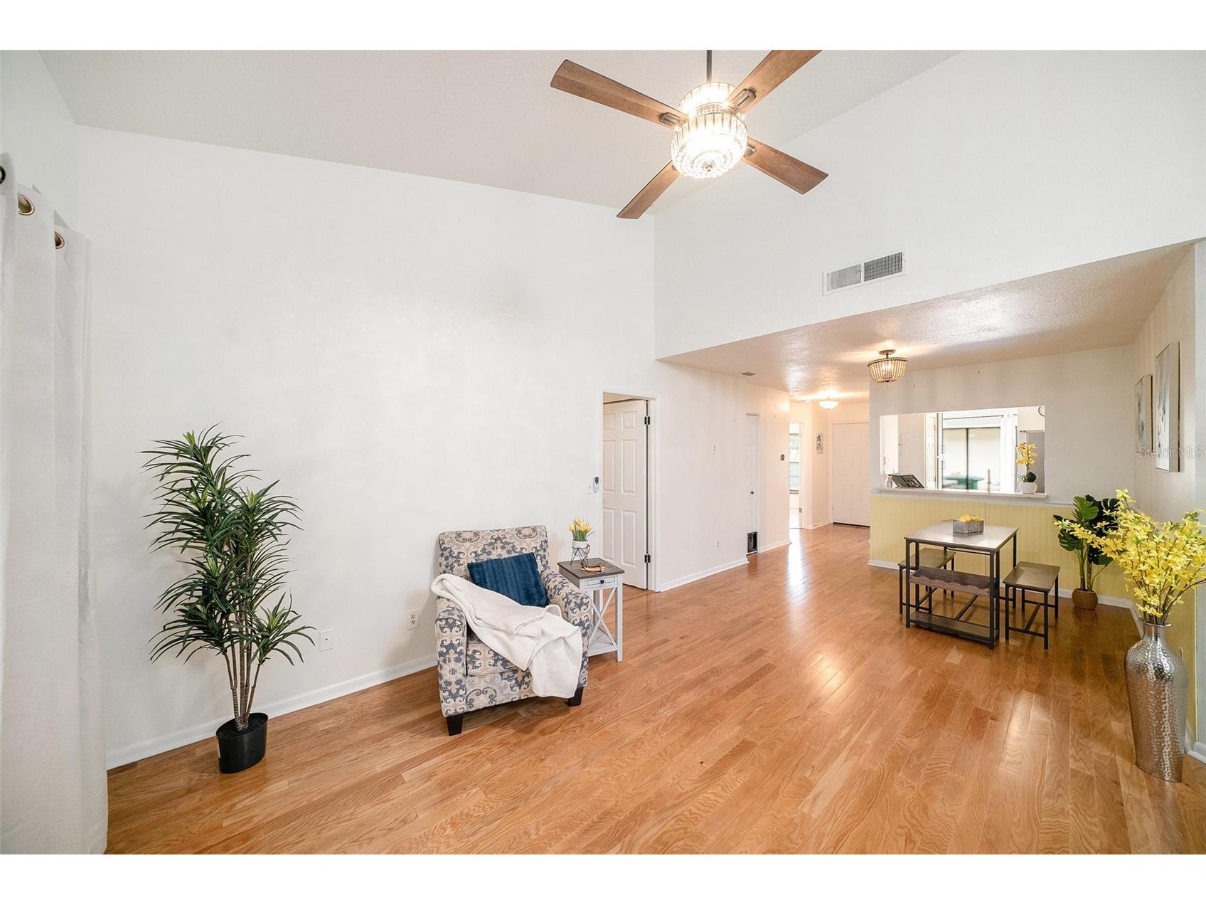 1923 Bayshore Court Safety Harbor FL 34695 TB8517650 image9
