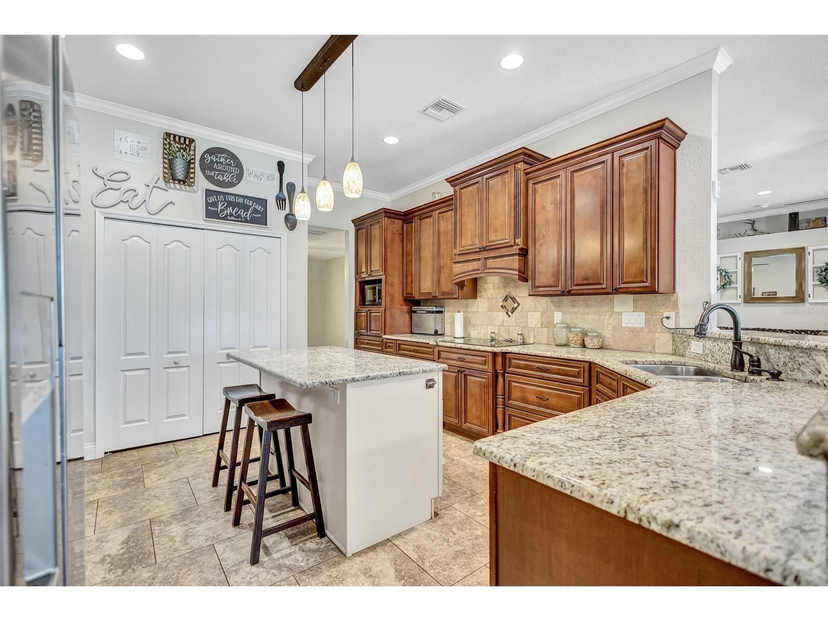 1923 Cr 738 Webster FL 33597 TB8473163 image22