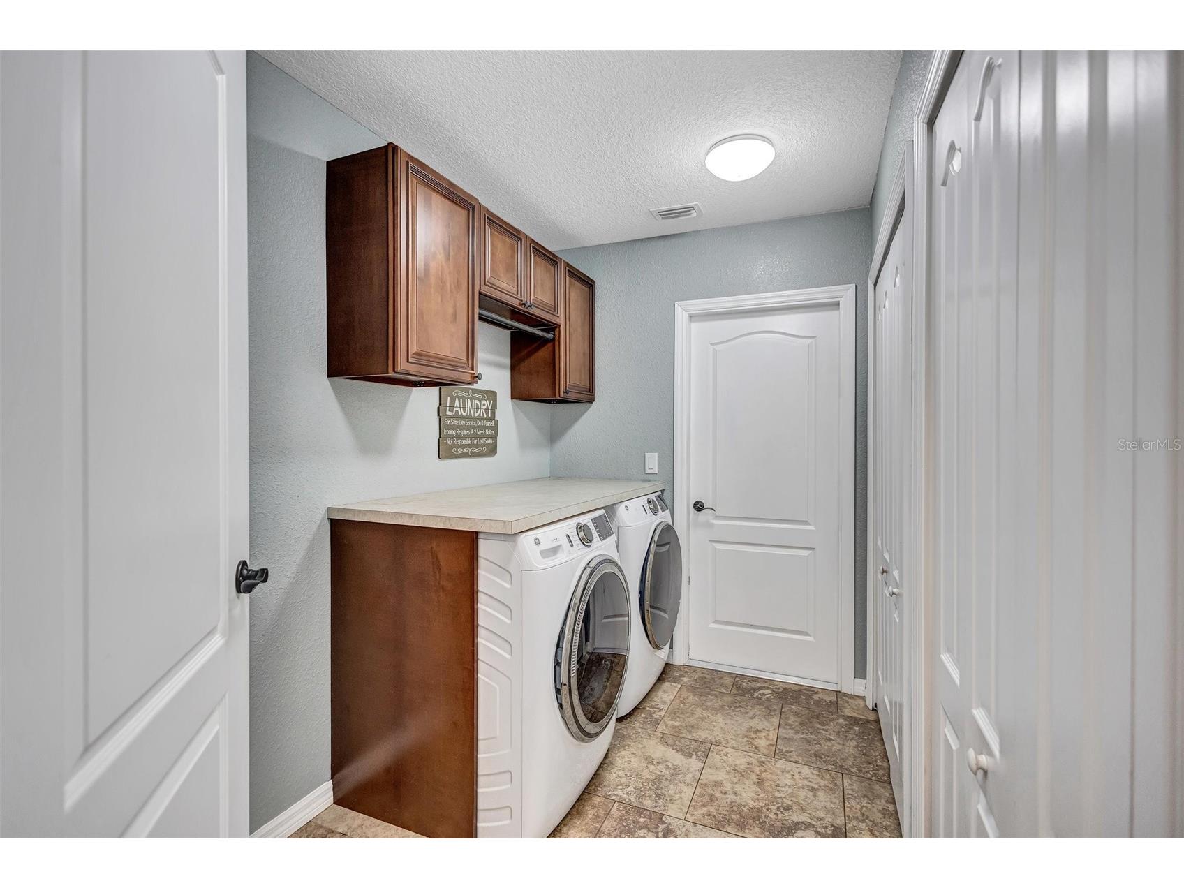 1923 Cr 738 Webster FL 33597 TB8473163 image36